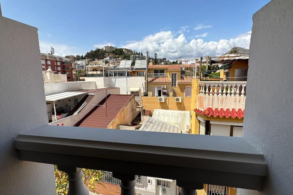 Villa Vivienda Unica A 10 Metros De La Playa à Málaga Extérieur photo